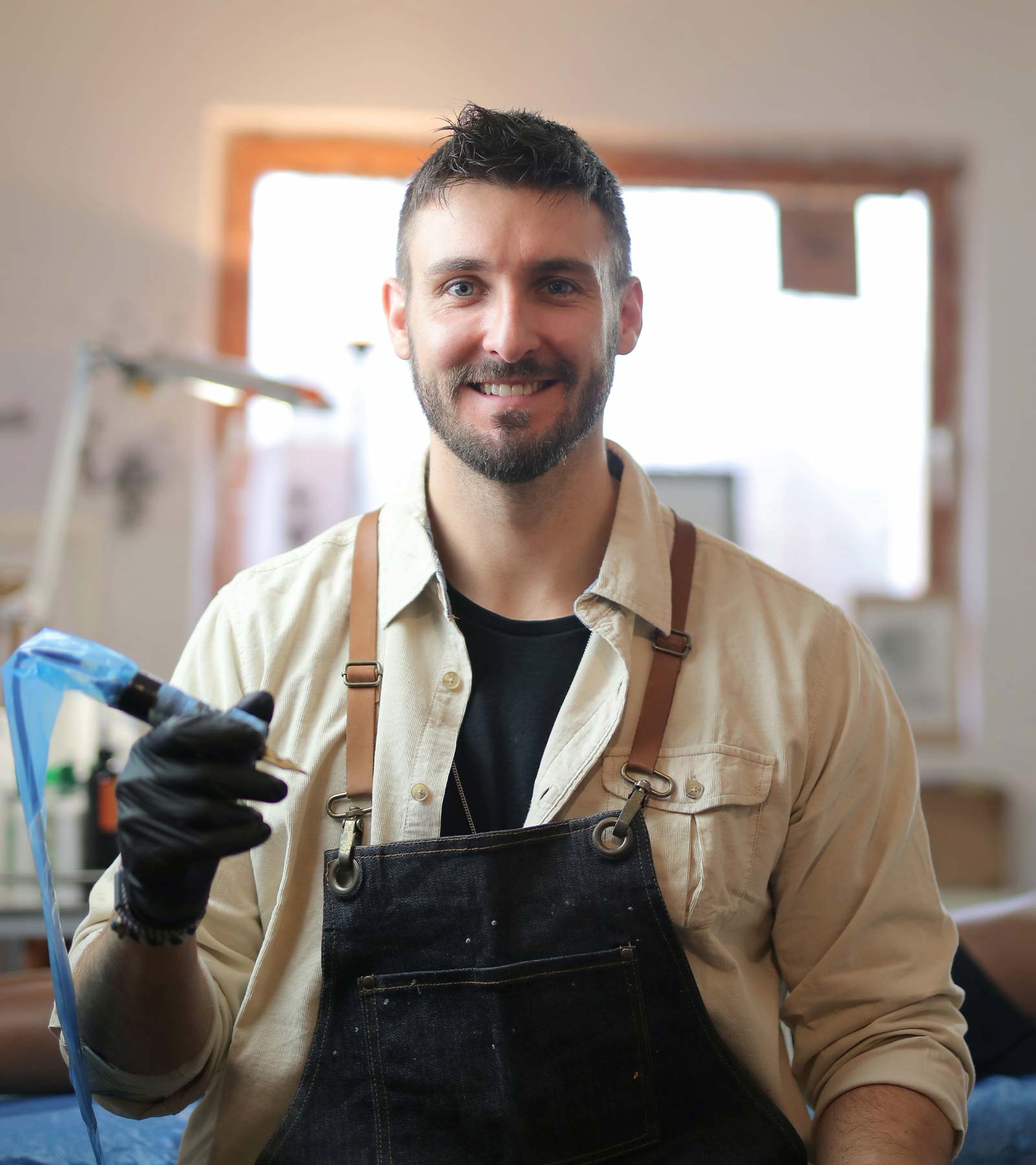 How Abstract reached a global audience with a minuscule budget On tez konsolidacja towaru z Chin