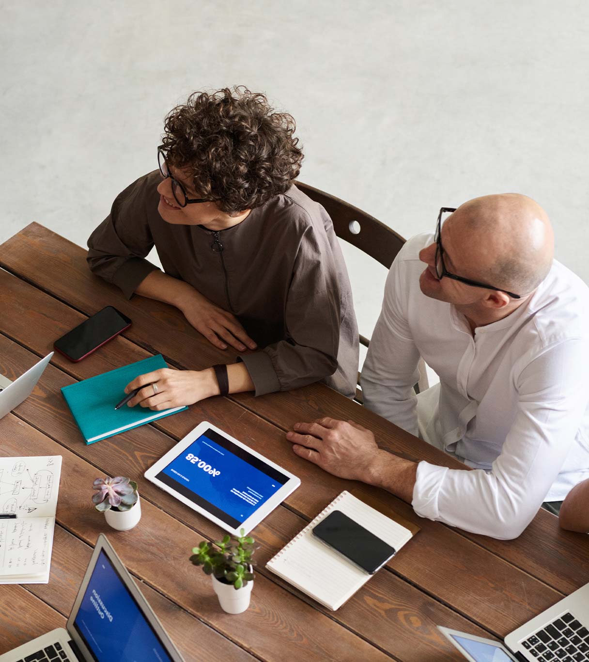 New Leaders Import z Chin konsolidacja